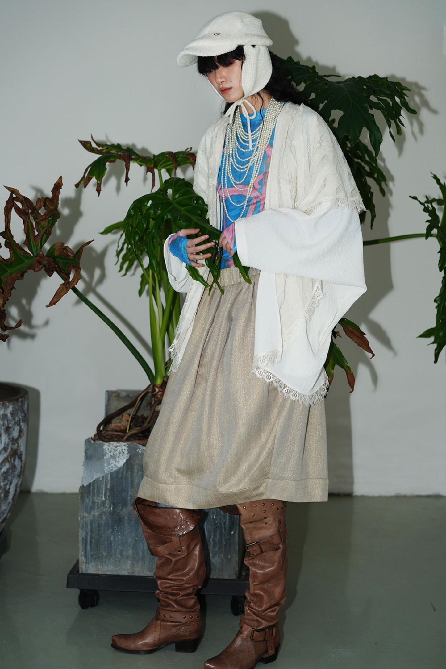 Vintage Paneled Lace Cropped Cardigan Coat