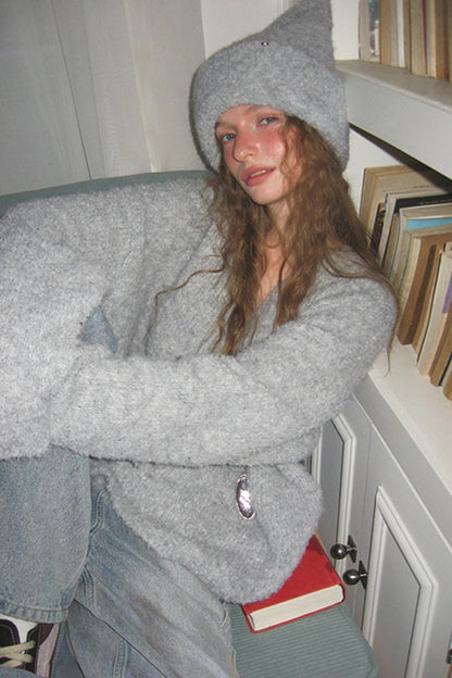 Gray Knit V-Neck Sweater Hat Set