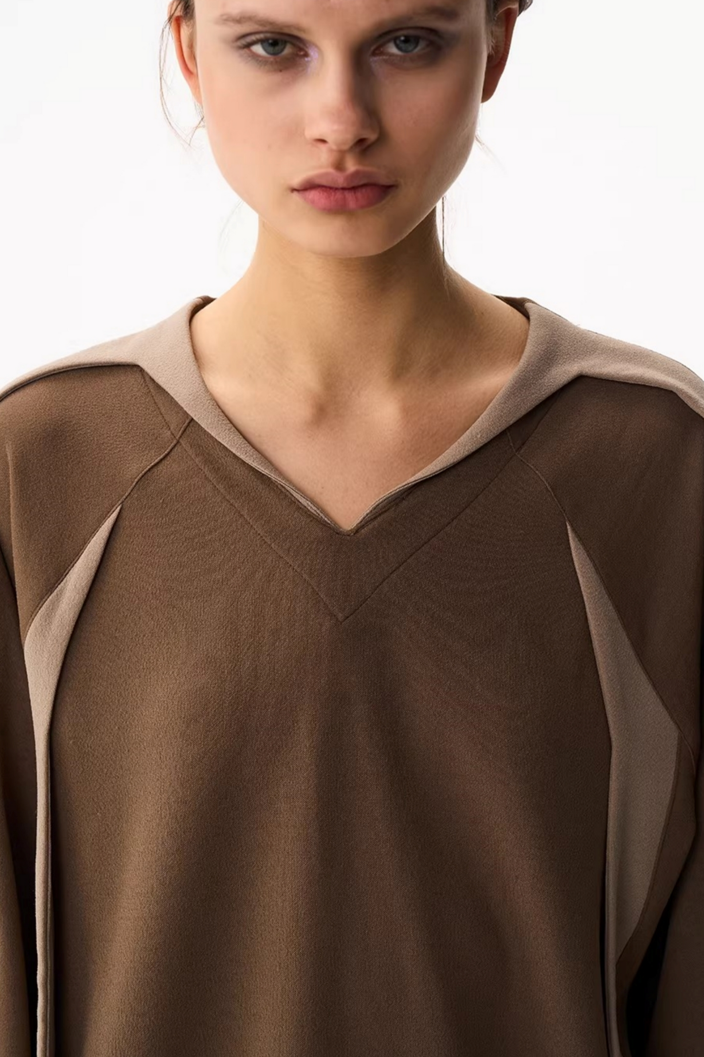V-Neck Contrasting Long-Sleeved Top