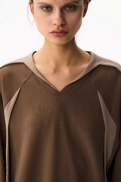 V-Neck Contrasting Long-Sleeved Top