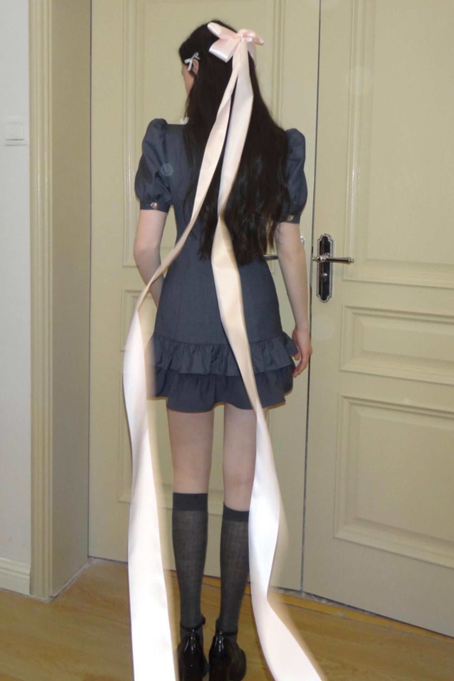 Lace Bubble Sleeve Dress