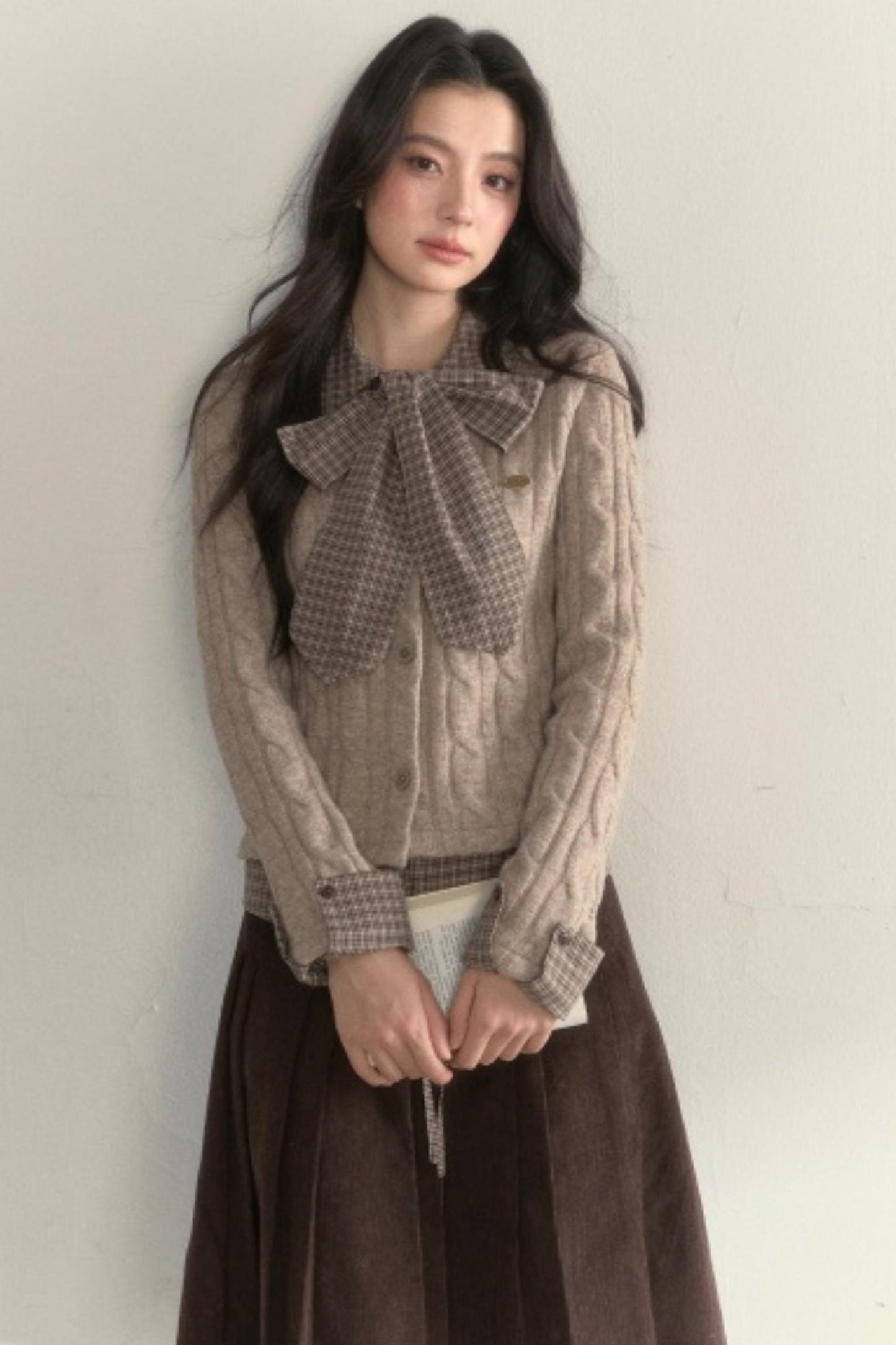 Retro Twist Knit Sweater