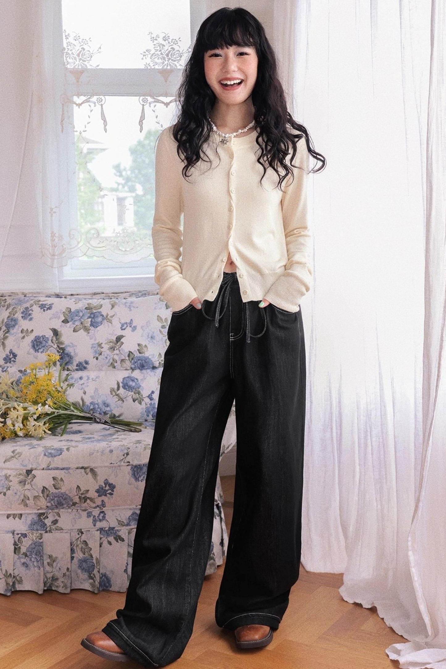 Black Washed Elastic Waist Wide-Leg Jeans