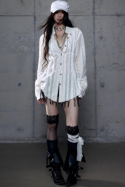 Vintage Lace V-Neck Bubble Sleeve Shirt