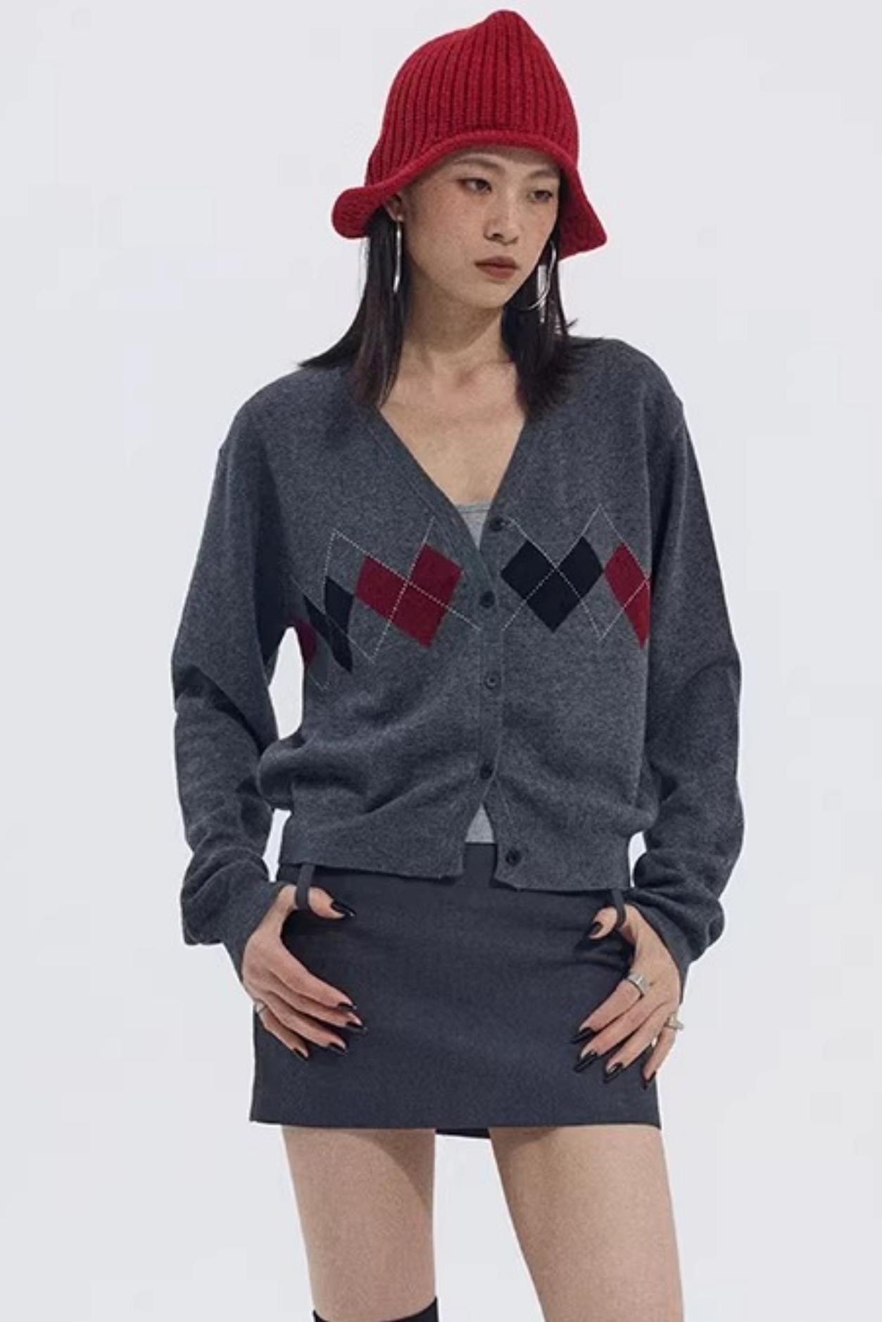 Strickjacke mit Herzmuster aus Wollmischung