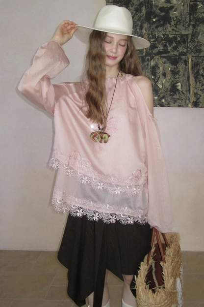 Frida Rose Lace Blouse