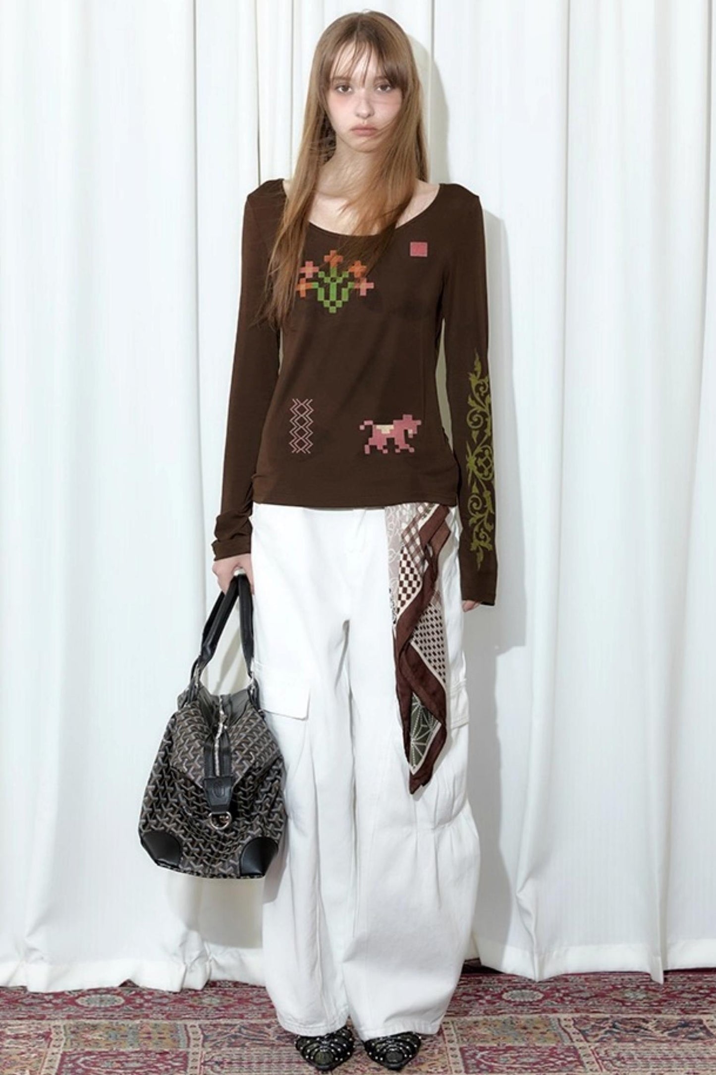 Vintage Printed U-Neck Slim T-Shirt