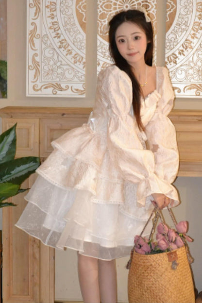 Princess Puff Sleeve Court Dress