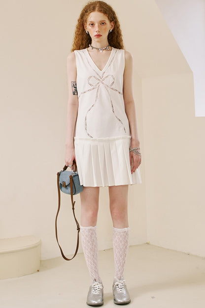 Chic V-Neck Lace Knit Dress