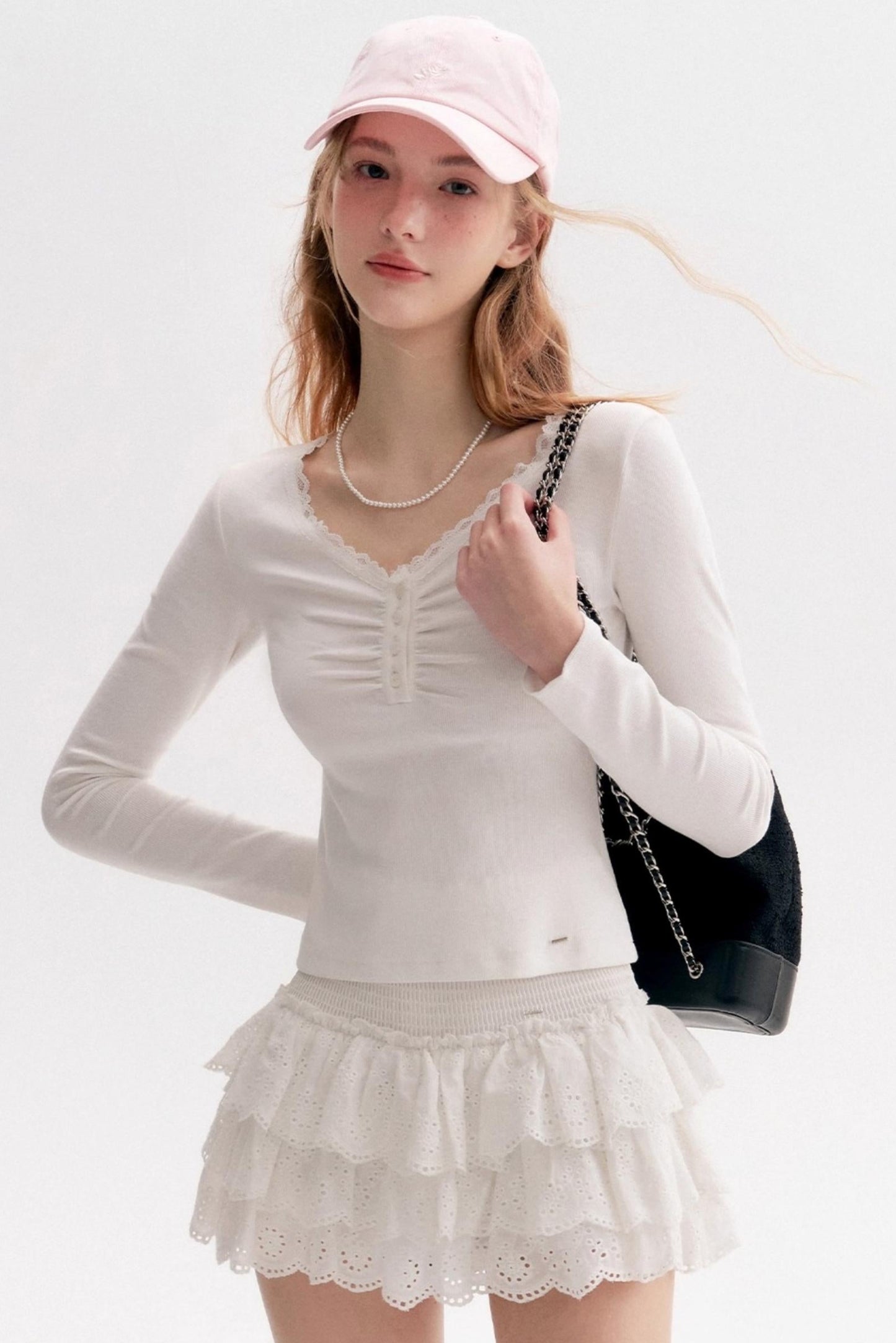 Romantic French V-Neck Knit T-Shirt