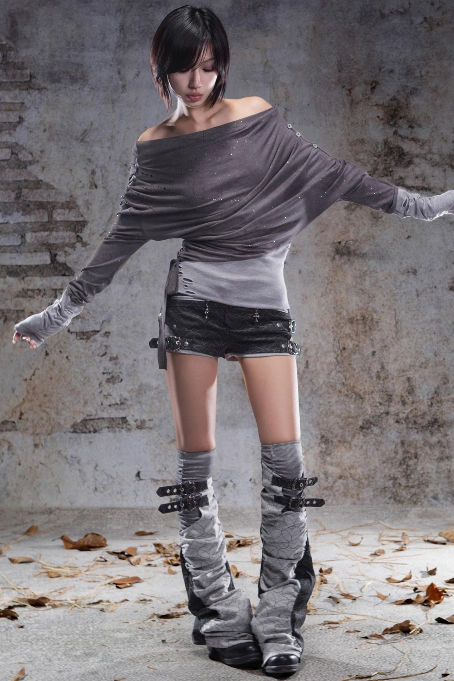 Original Irregular One-Shoulder Knitted Top