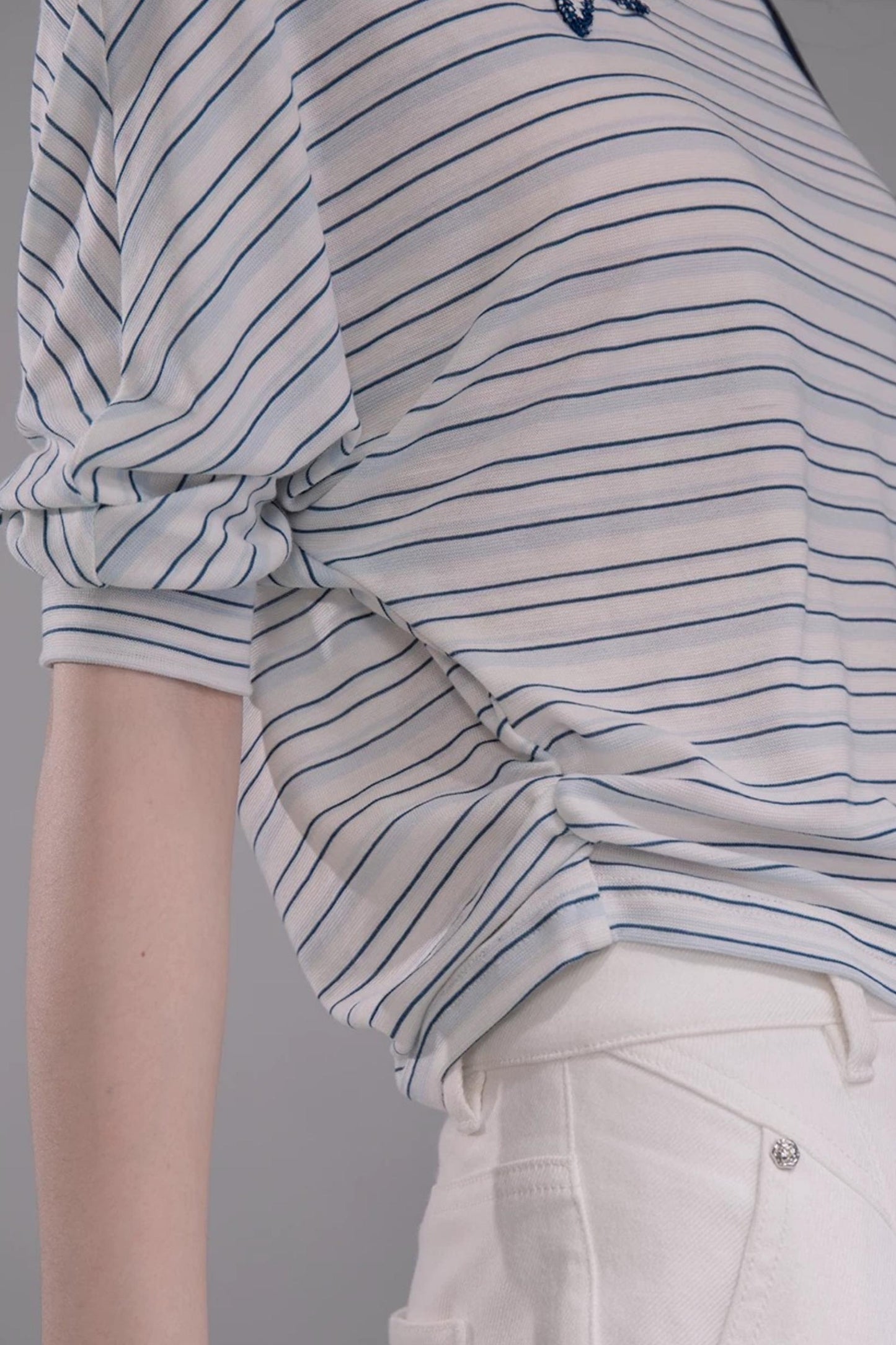 Off-Shoulder Starfish T-Shirt