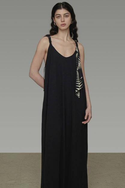 Twisted U-Neck Halter Dress