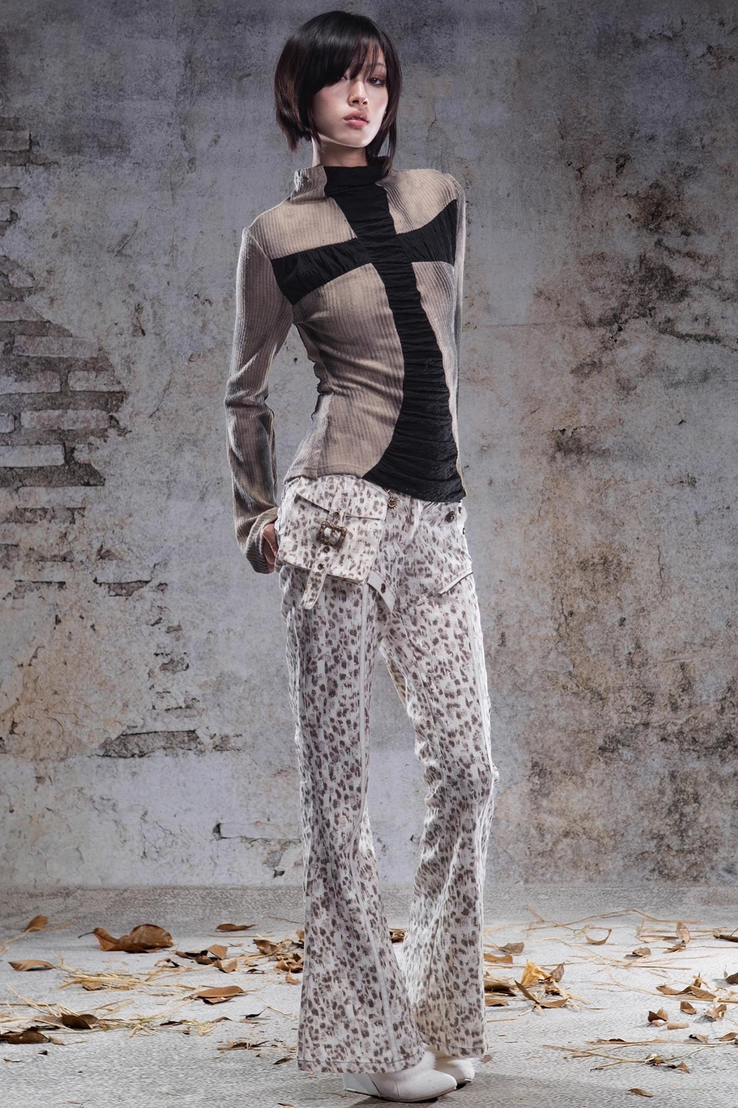 Vintage Leopard Print Flared Pants