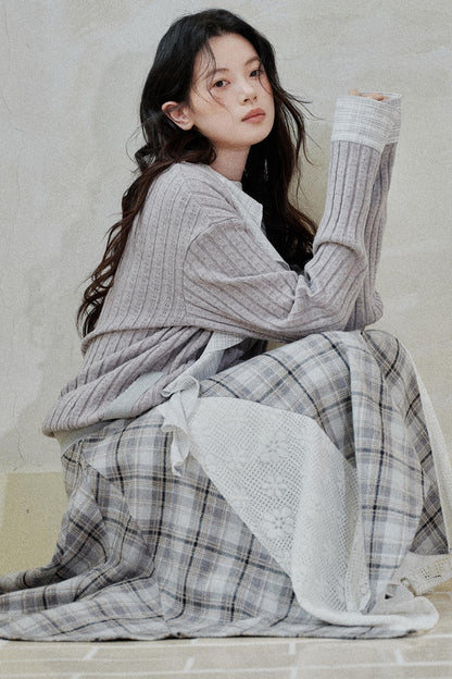 Gray Patchwork Ruffled Knitted Top