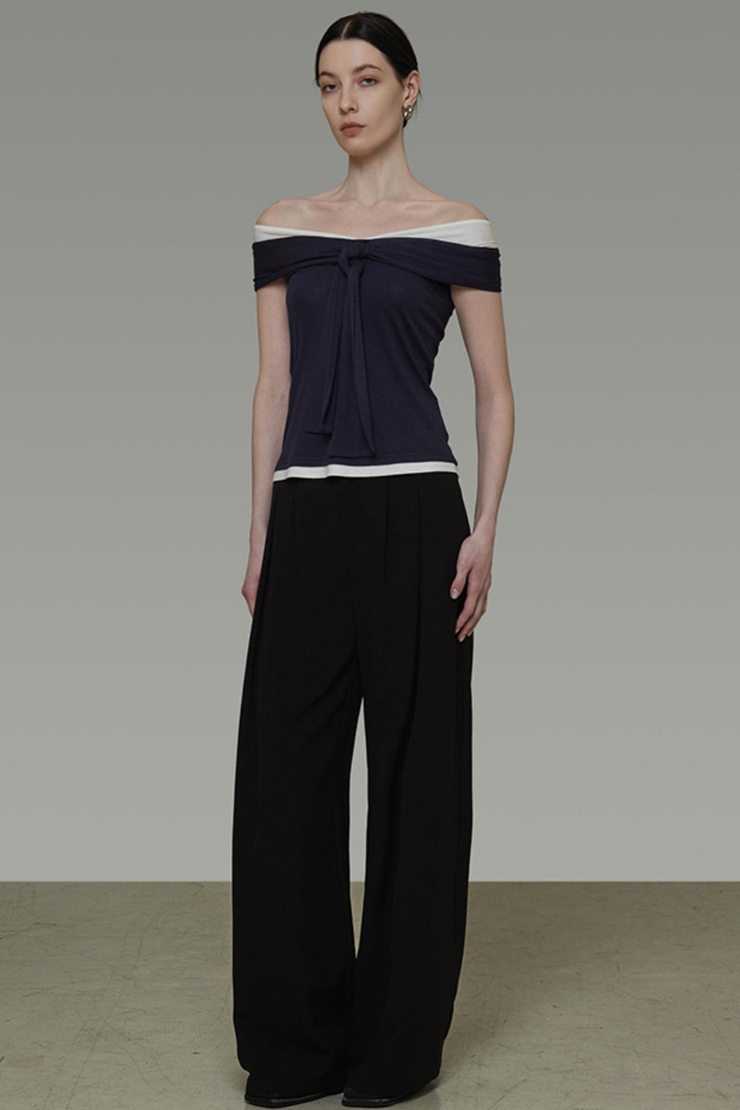 Sleek Summer One-Shoulder Top