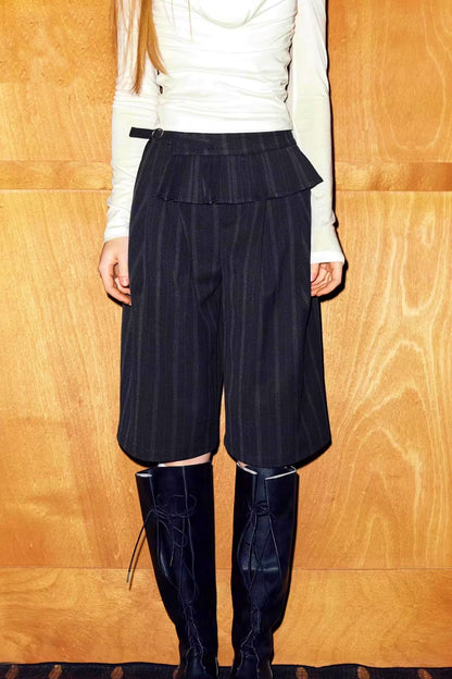 Gray Striped Six-Point Pants