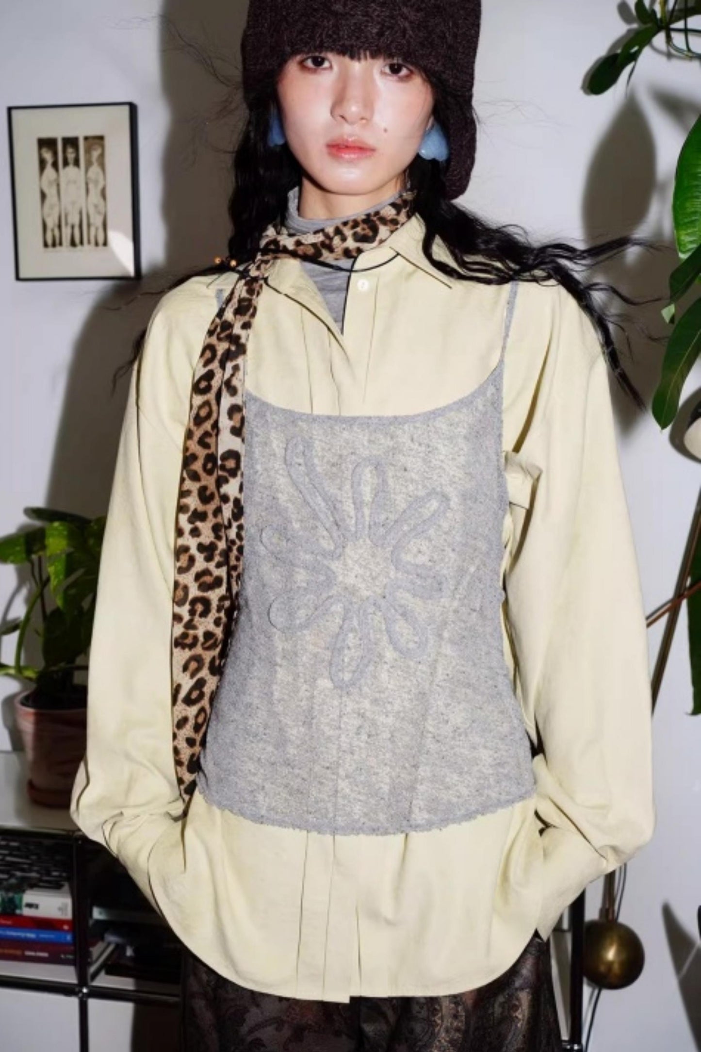 Solid Color Embroidery Vest Top