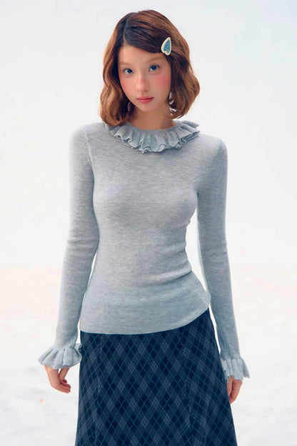 Three-Dimensional Lace Knit Top