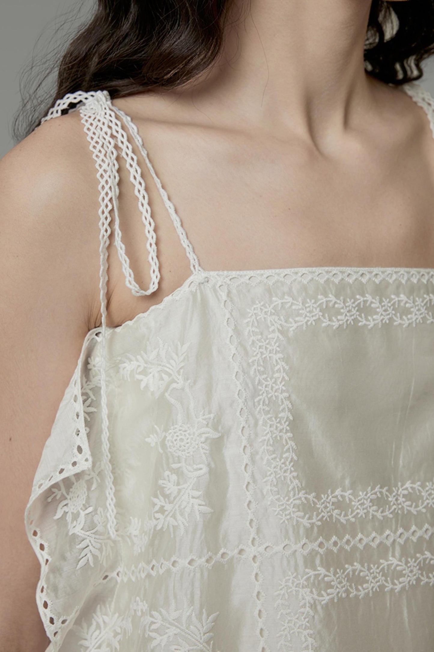 Elegance 3D Lace Camisole