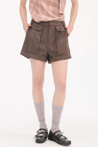 Wool Pleated Khaki Shorts