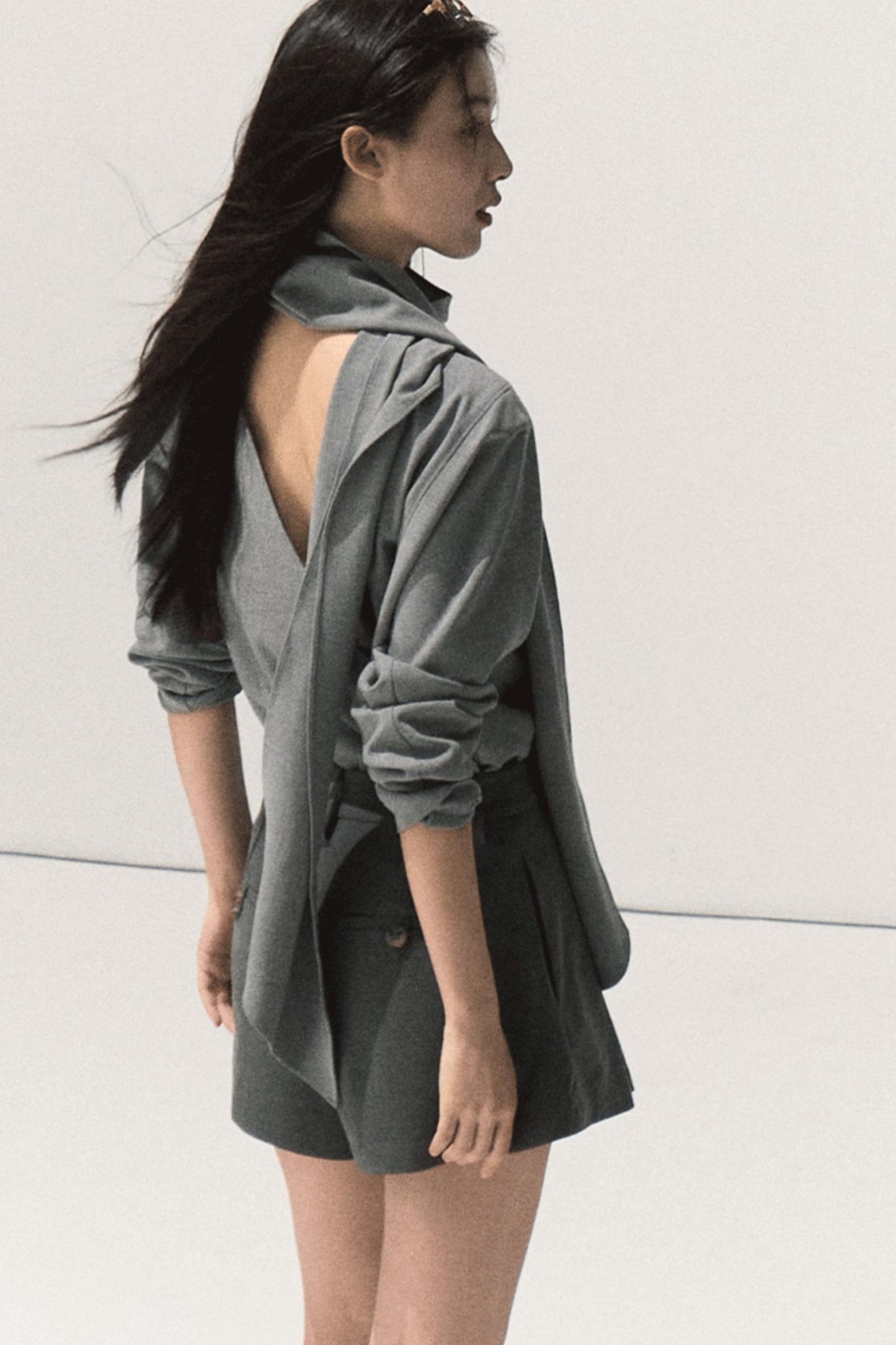 Intelligence Streamer Shoulder Padded Backless Top Shorts Set- Up