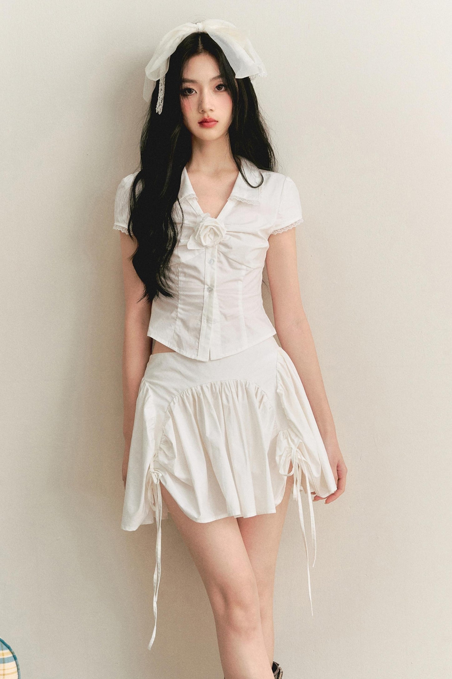 Light Lace-Up Pleated Skirt Set-Up