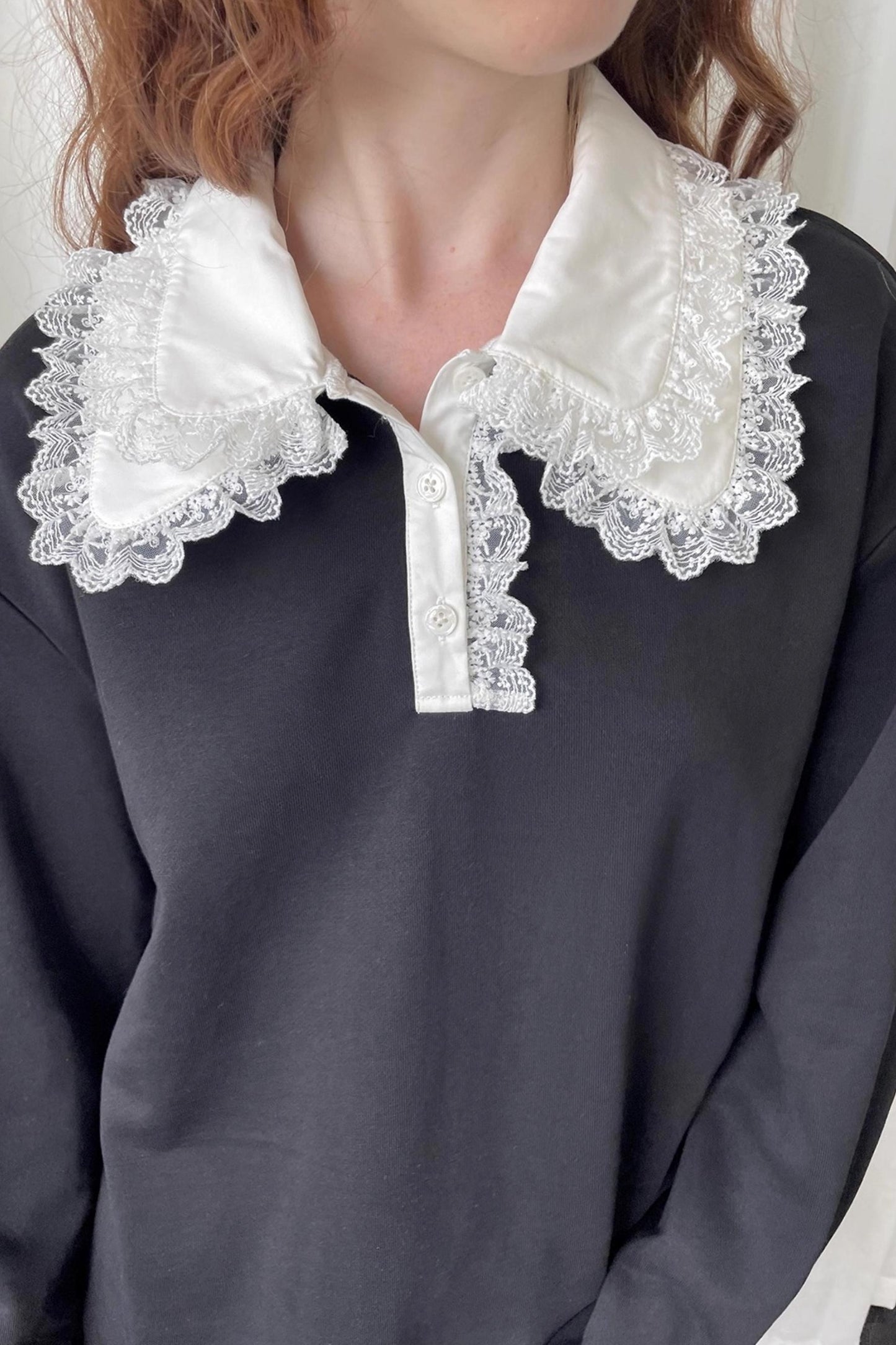 Lace Panel Knitted Sweatshirt