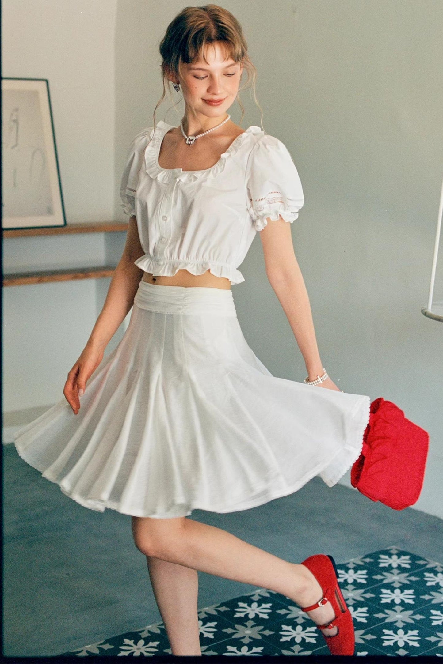 White Lace Square Collar Puff Sleeve Shirt