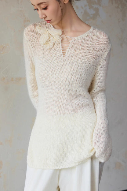 White Alpaca Wool Flower Sweater