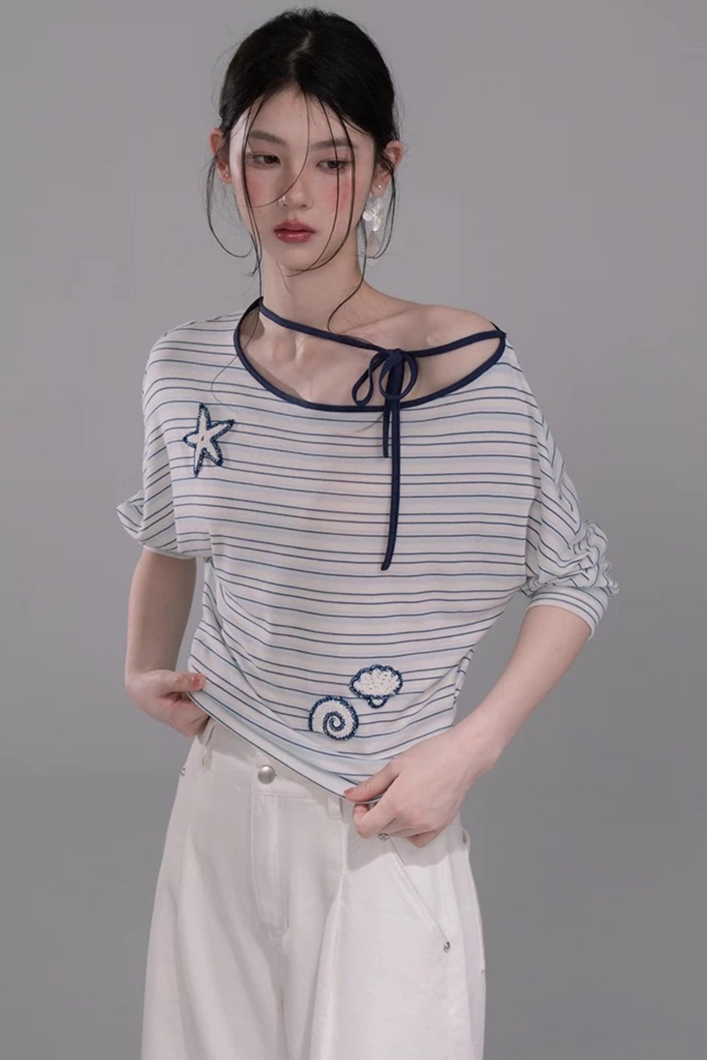 Off-Shoulder Starfish T-Shirt