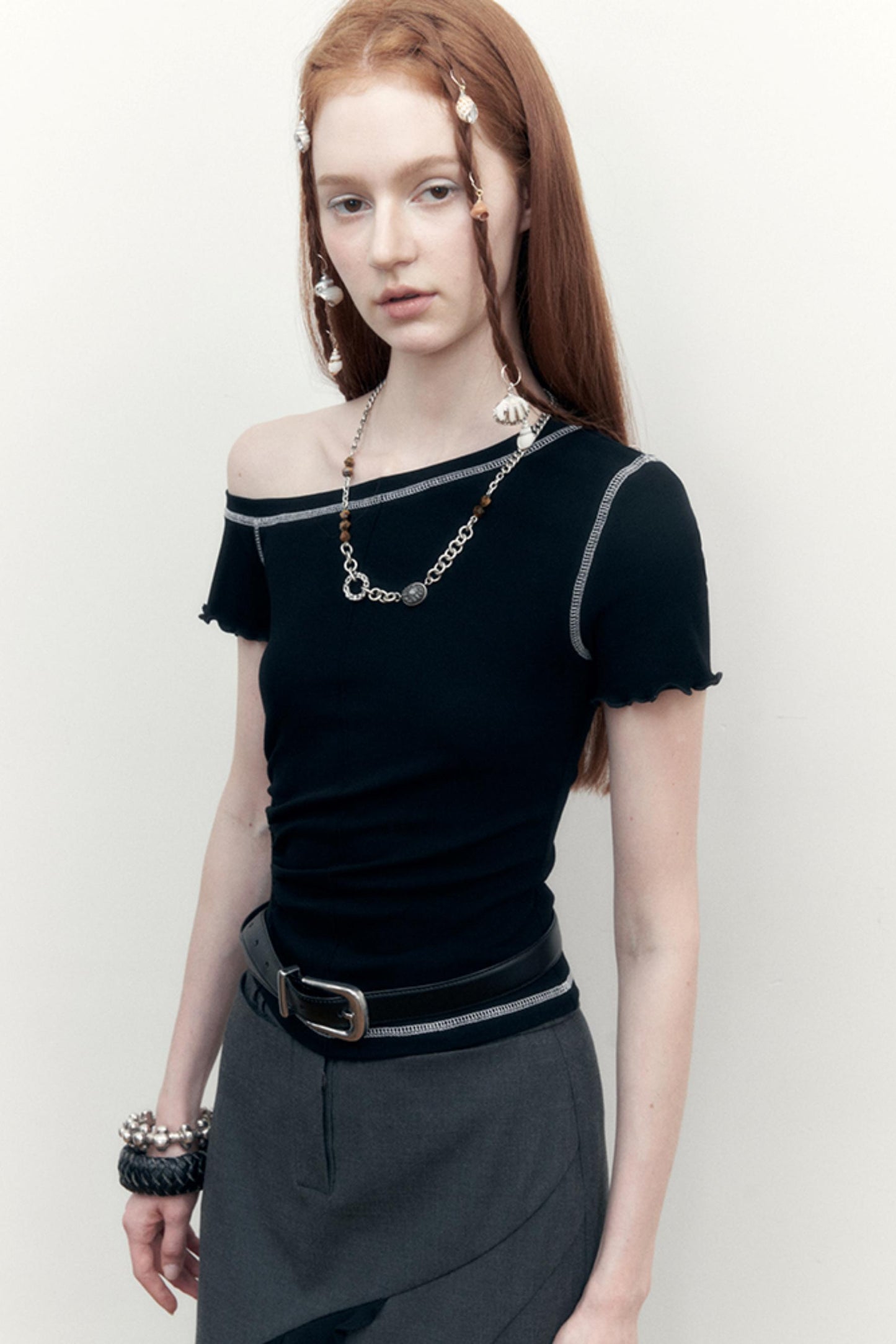 Shoulder Wood Ear Tee