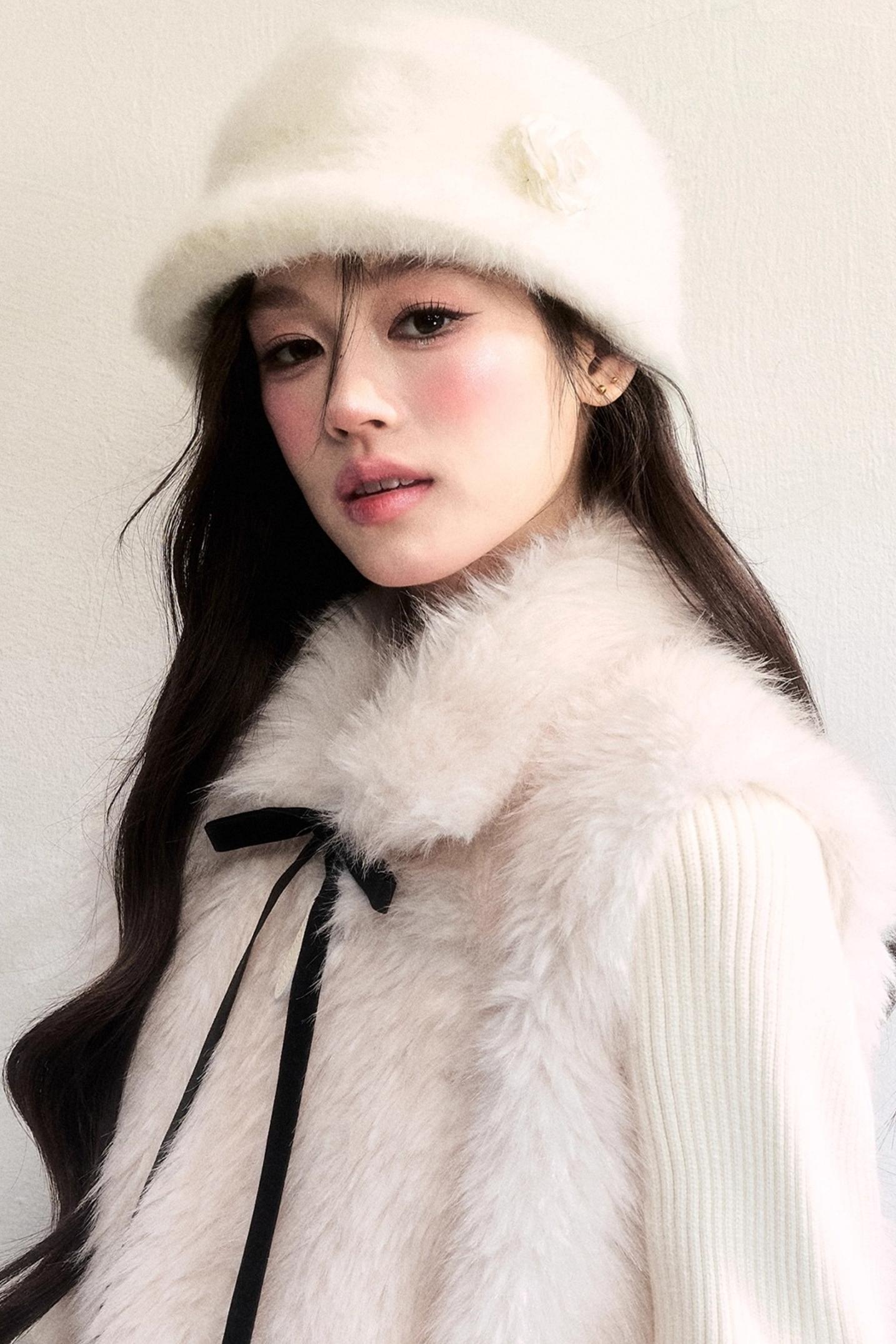 Winter Floral Plush Beret