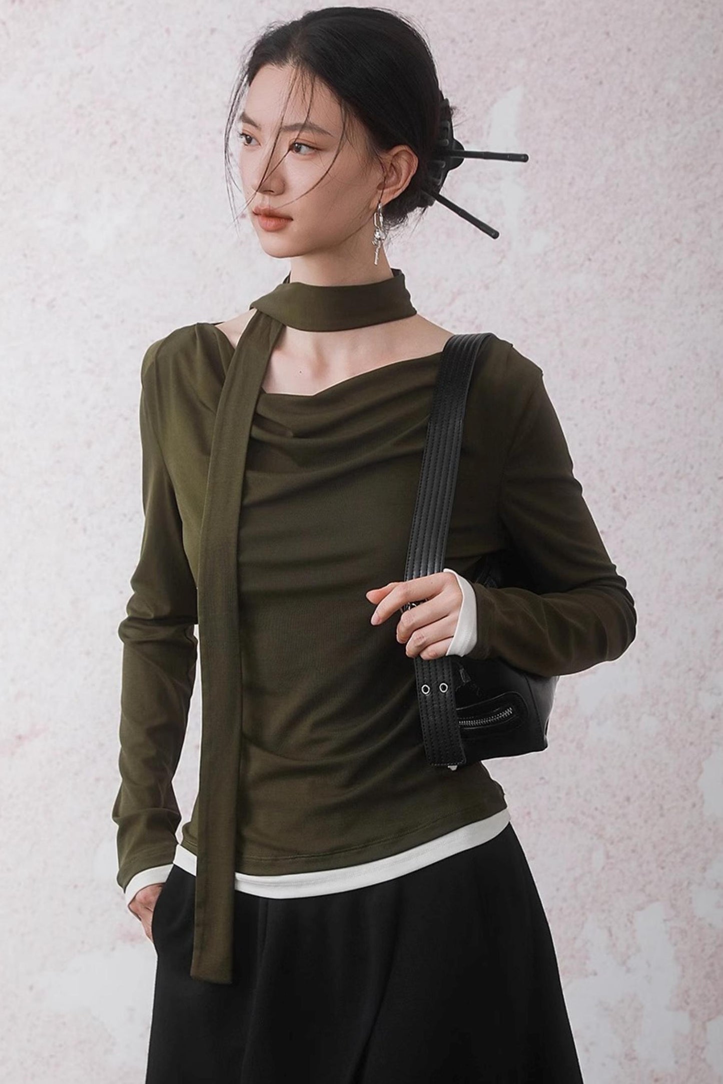 Tencel Lyocell Olive Green Swing Collar T-Shirt