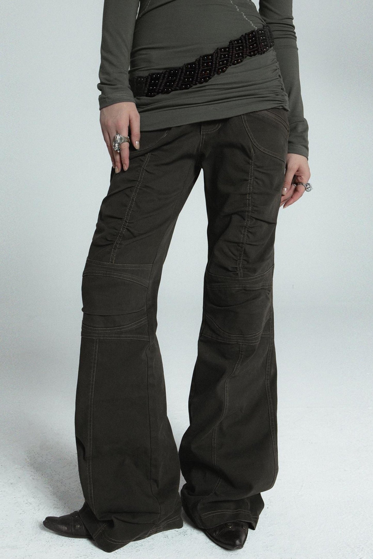 Slightly Loose Wash Cargo Flared Pants