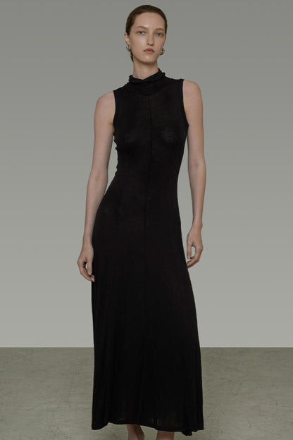 Sleek Strapless Midi Dress