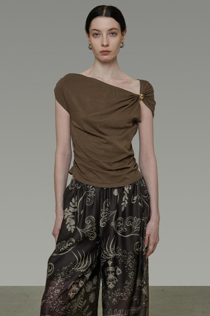 Dark Brown Slim Elegant Tee