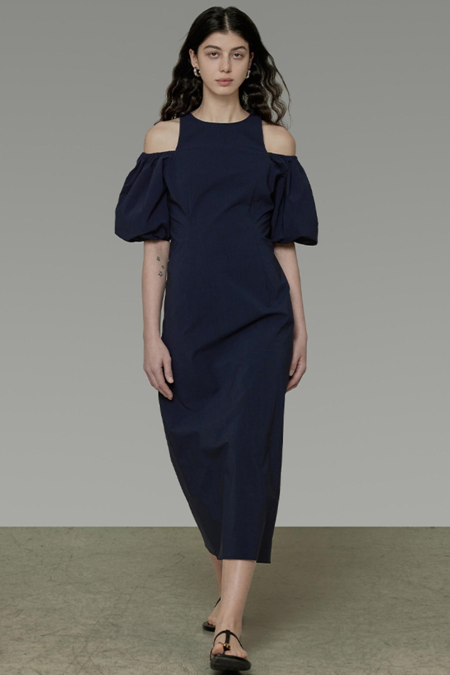 Navy Slim Bubble Sleeve Maxi Dress