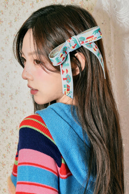 Two Color Bow Geometric Pattern Hairpin