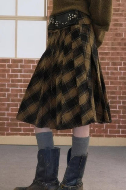 Classic Vintage Plaid Midi Skirt