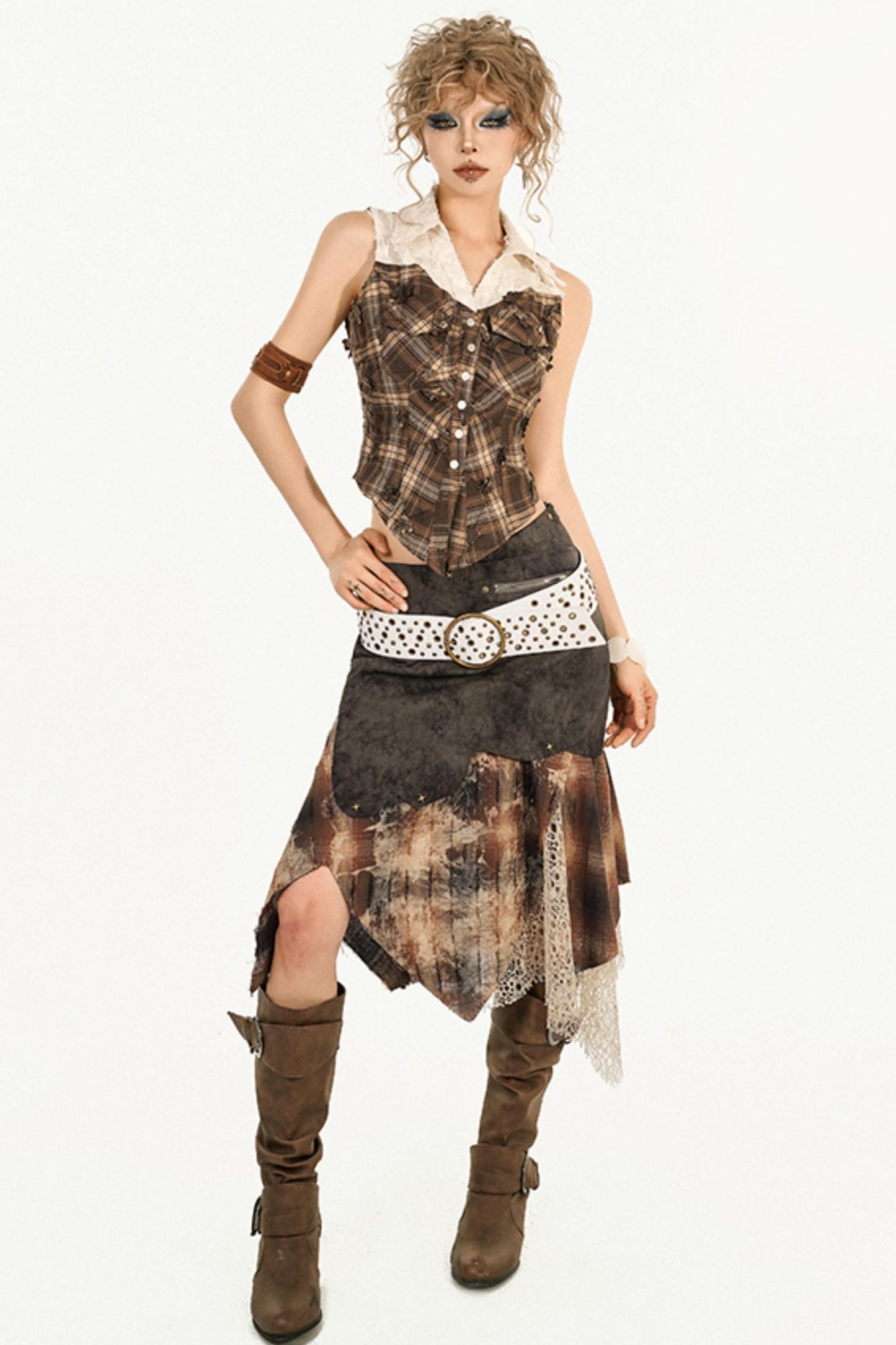 Lace Sleeveless Blouse