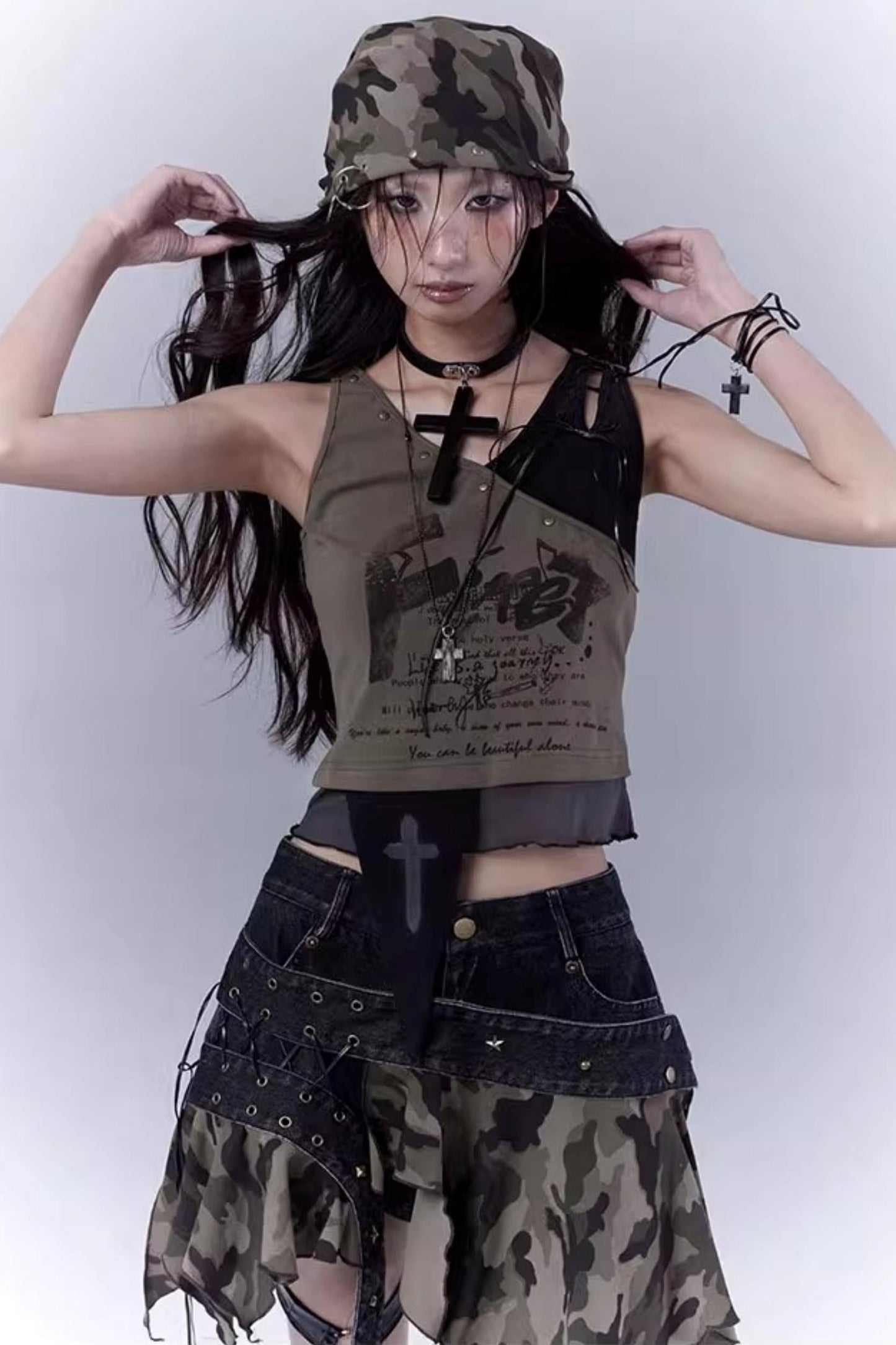 Riveted Camouflage Workwear Hat Scarf