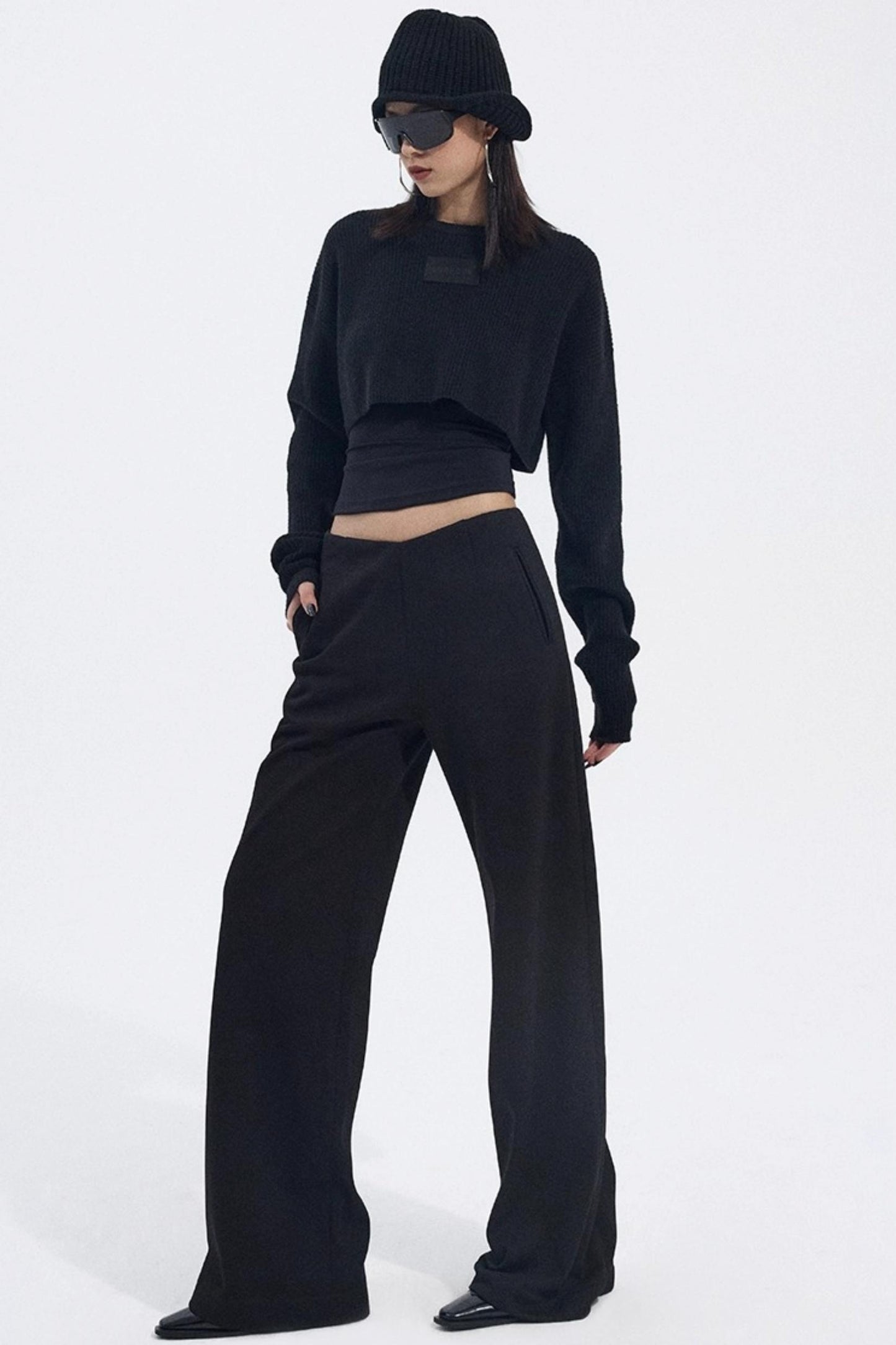 Solid V-Waist Fleece Pants