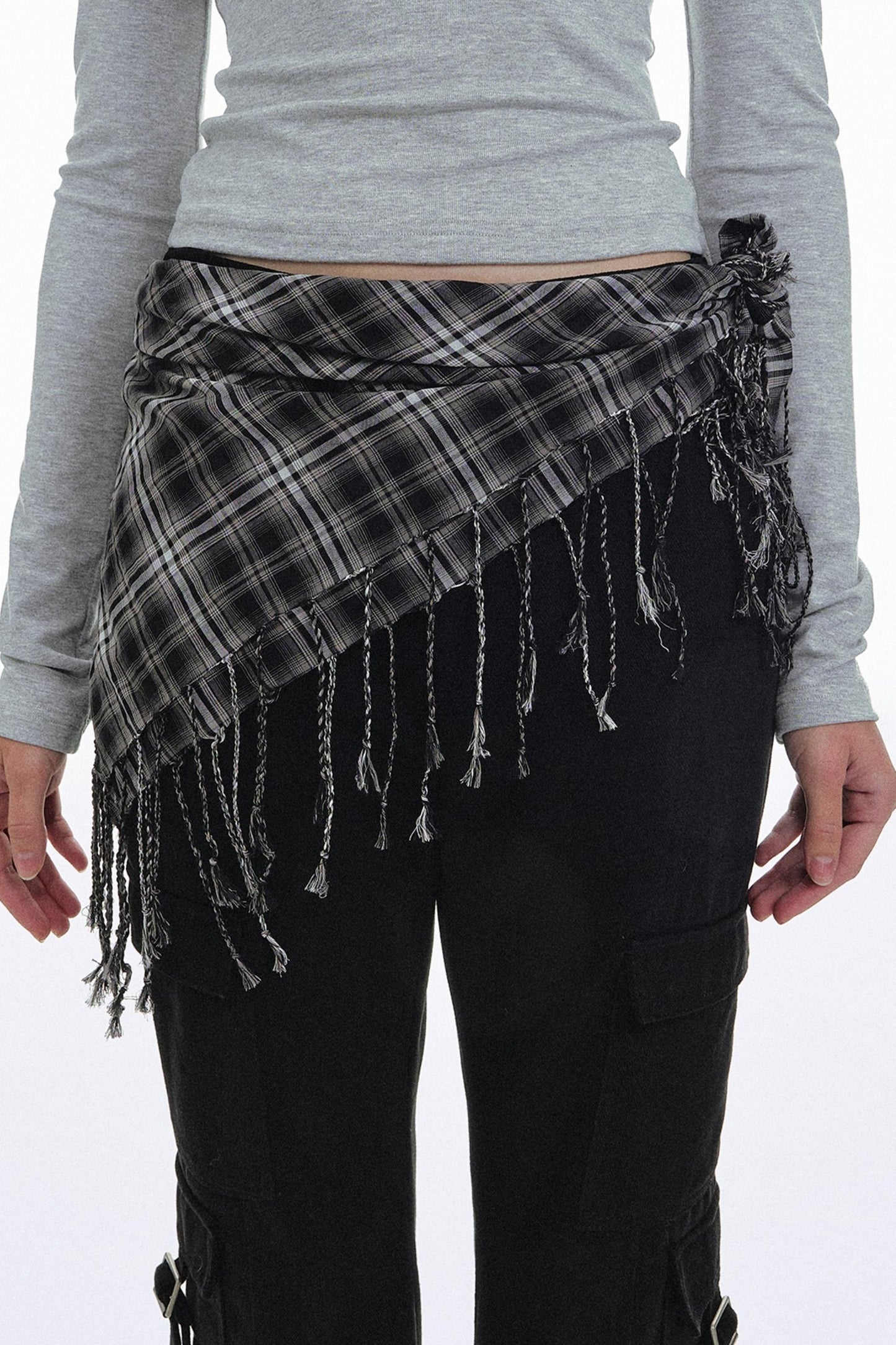 Retro Plaid Tassel Scarf