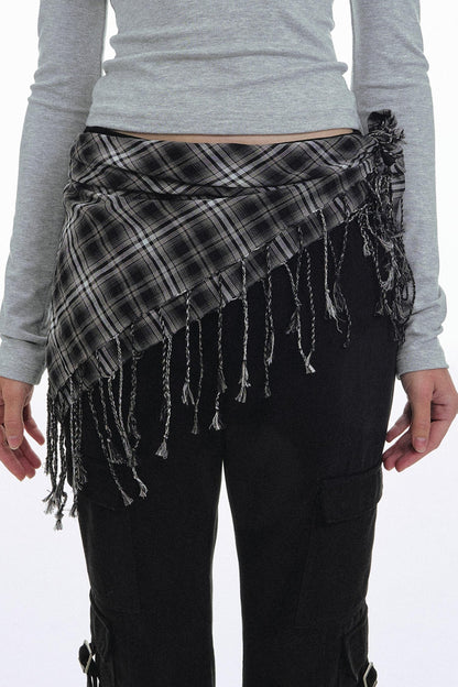 Retro Plaid Tassel Scarf