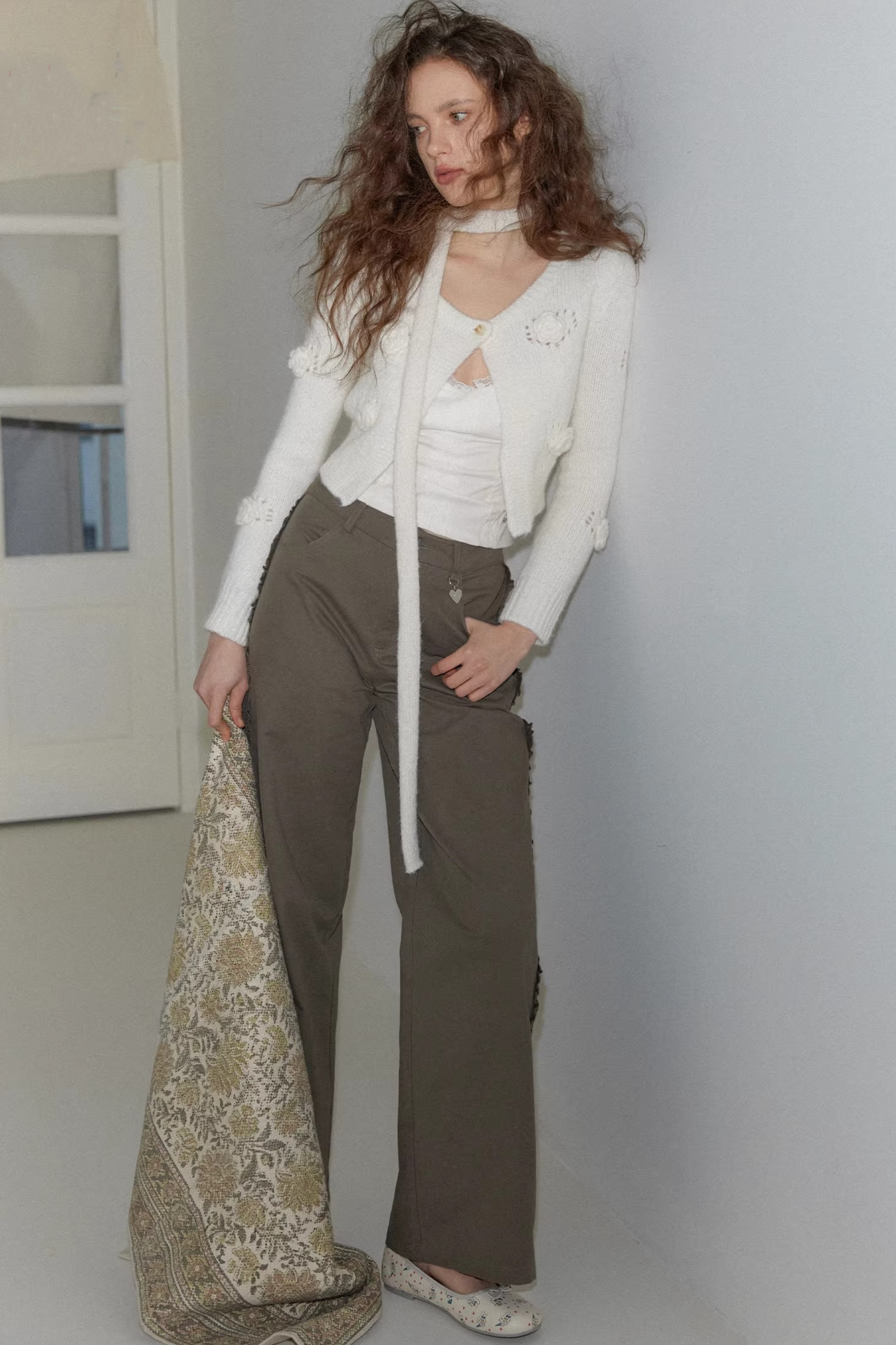 Uena White Floral Knit Cardigan
