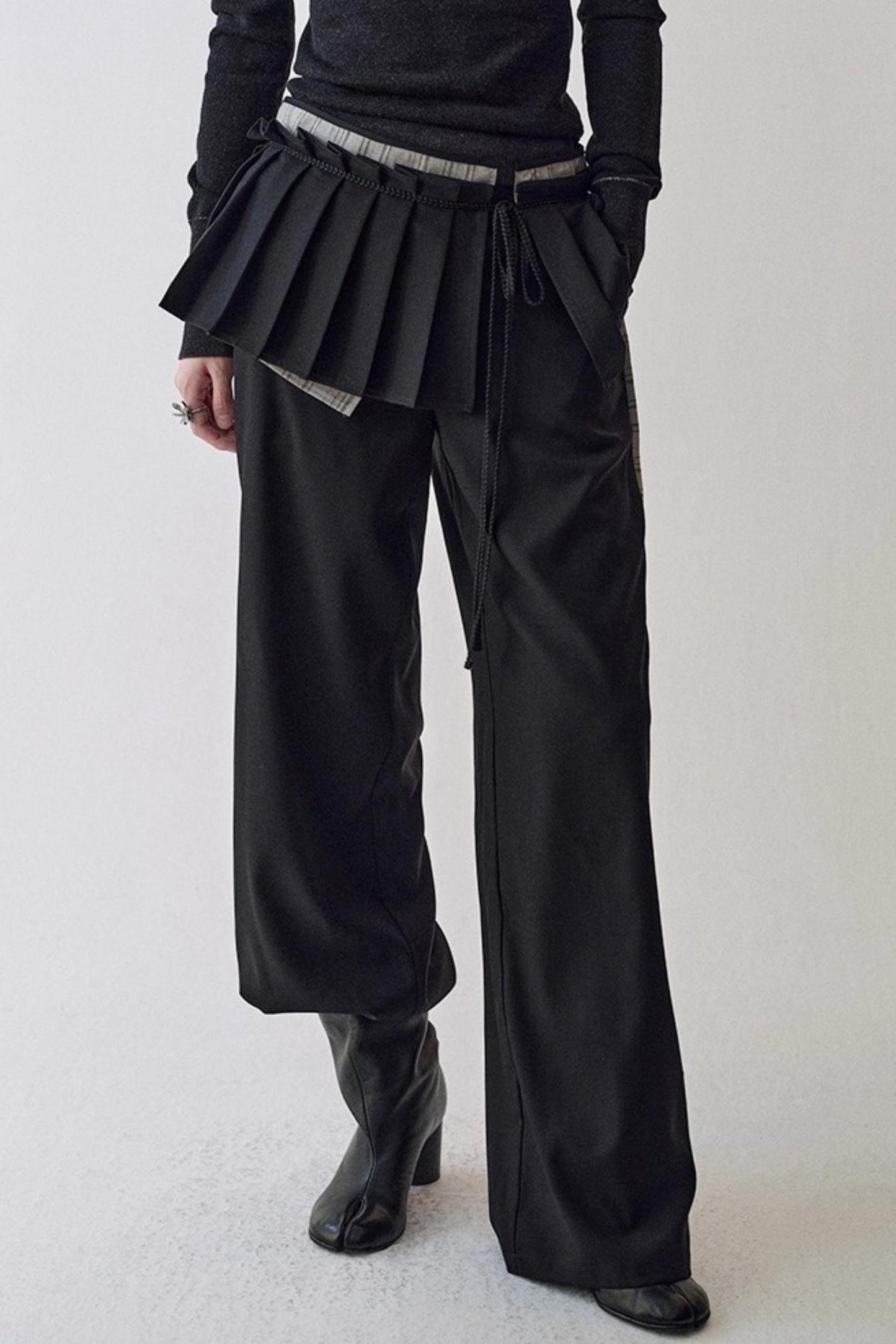 Pleated Wide-Leg Curtain Pants