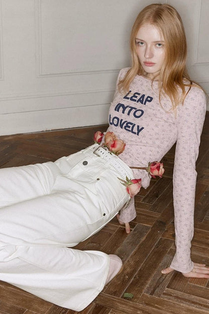 White High-Waisted Jeans