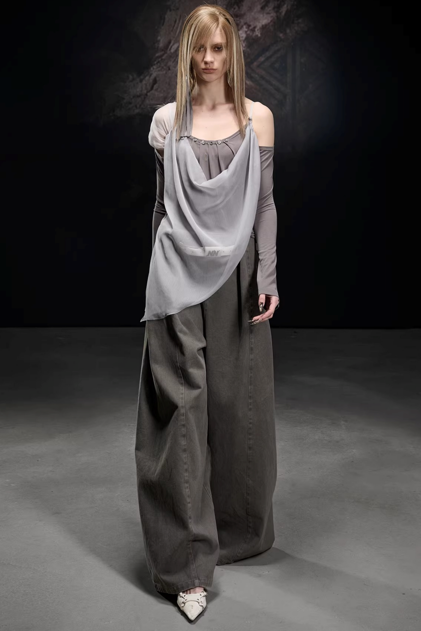 Chiffon-Patchwork-Bluse mit asymmetrischem Schnitt