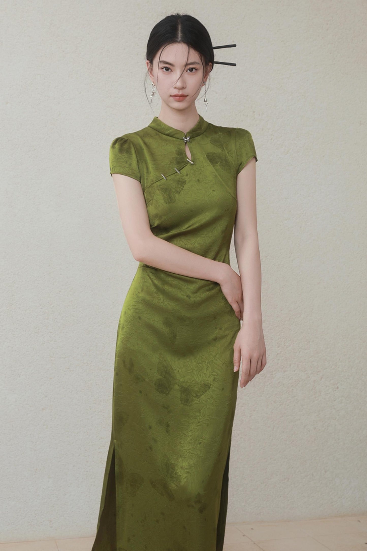 Summer Green Satin Cheongsam Dress